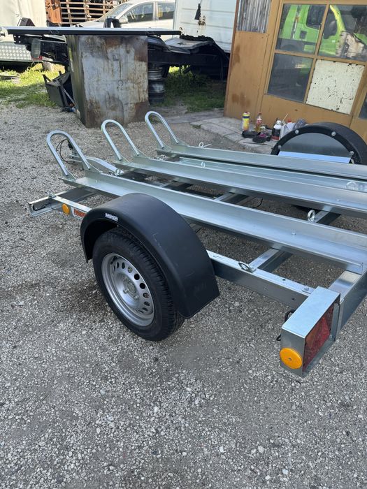 Платформа за автомобили под наем!Платформите са нови!