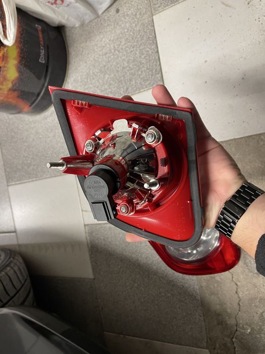 VW Passat B6 стопове за седан