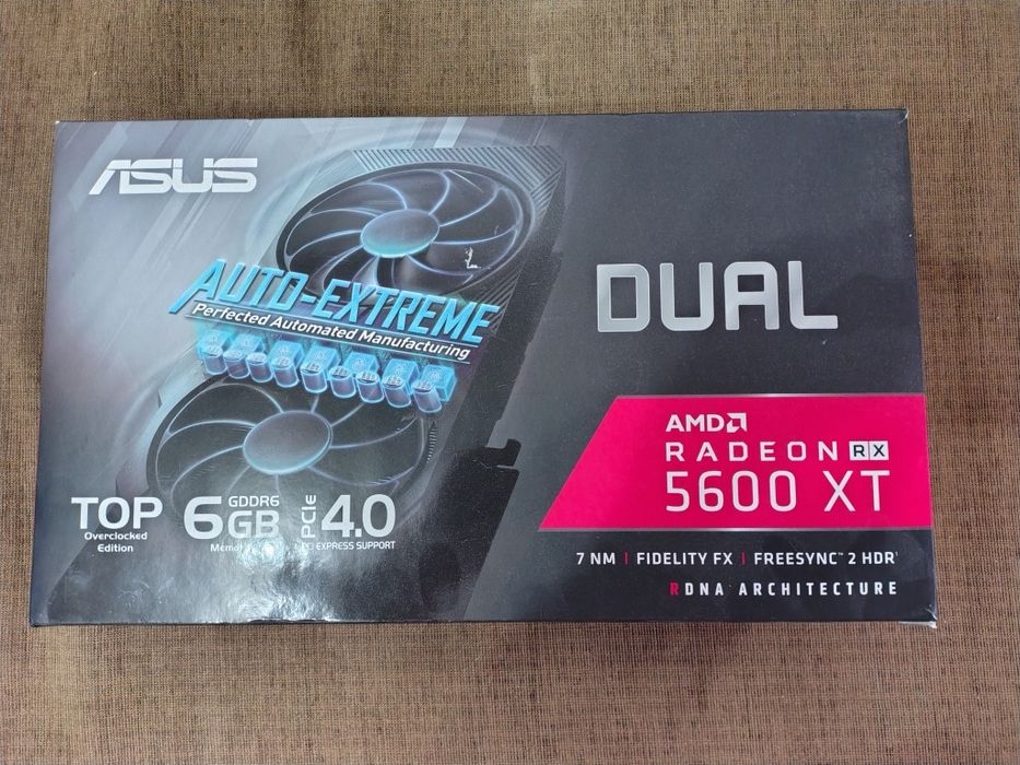 Placă video Asus RX 5600xt Top OC