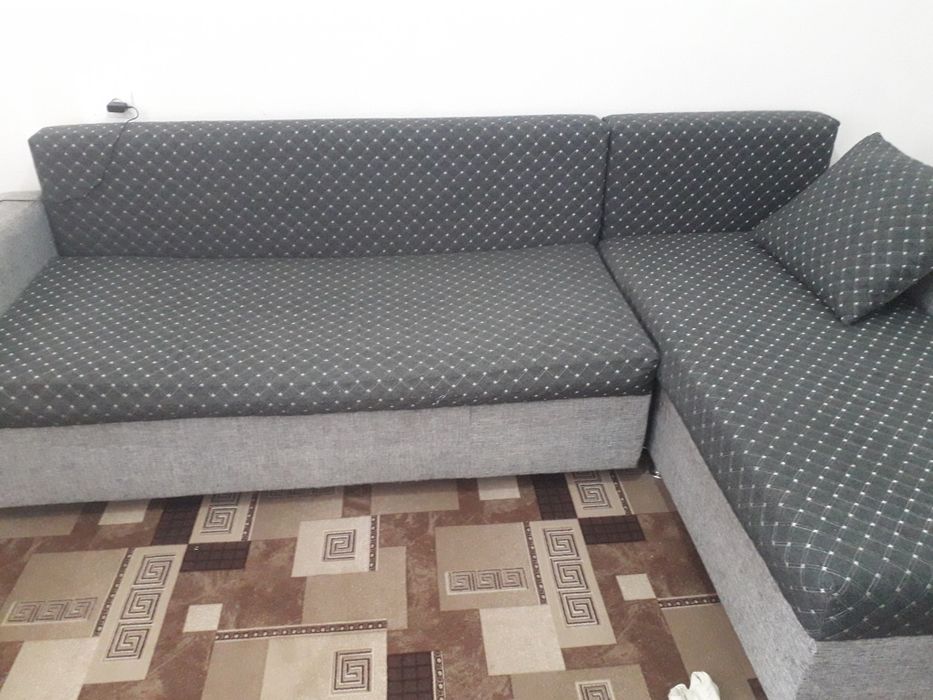 Диван в хорошем состоянии