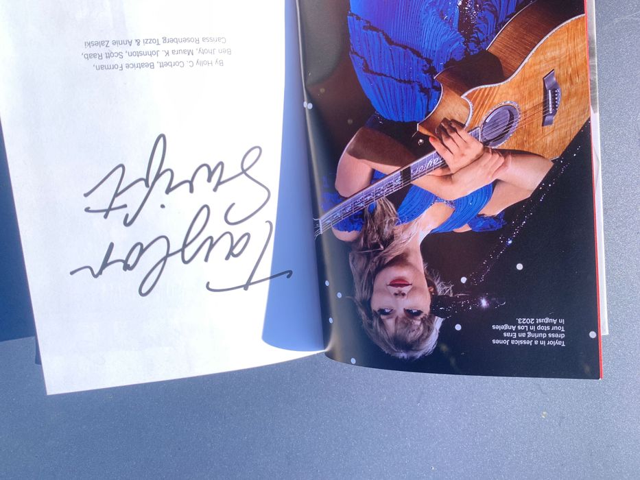 Taylor Swift • Autobiography