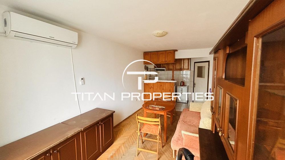 Дава се под наем Тристаен апартамент в Бургас, Възраждане - 80 кв.м за 510 € - Снимка #1