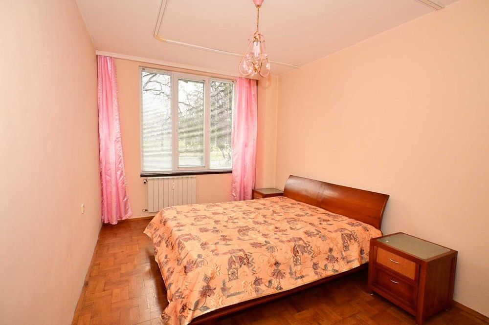 Обзаведен тристаен в гр. София, ж.к. Люлин 3