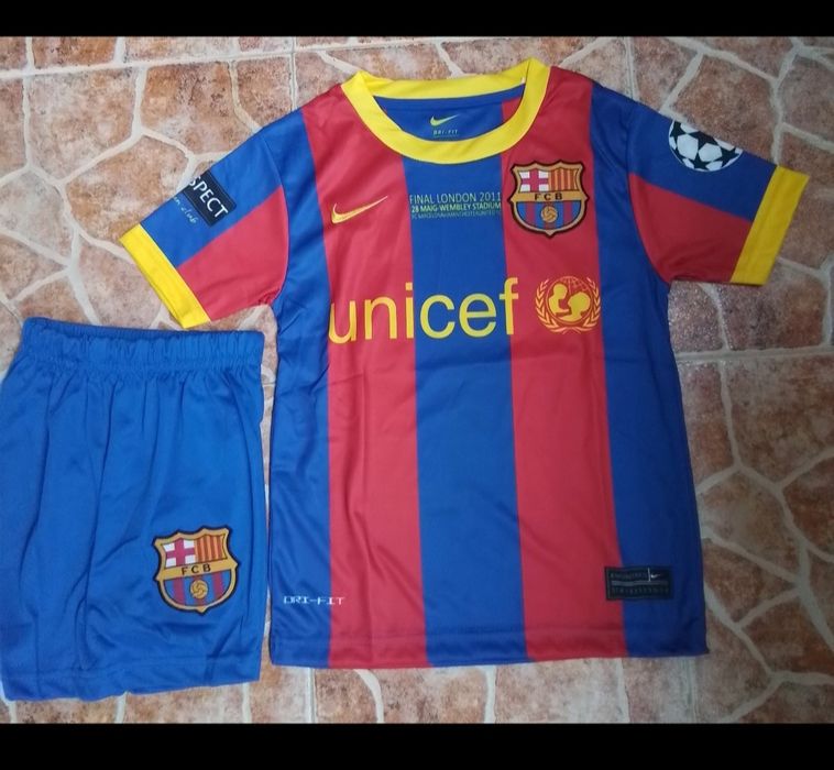 РЕТРО детско юношески футболни екипи Барселона