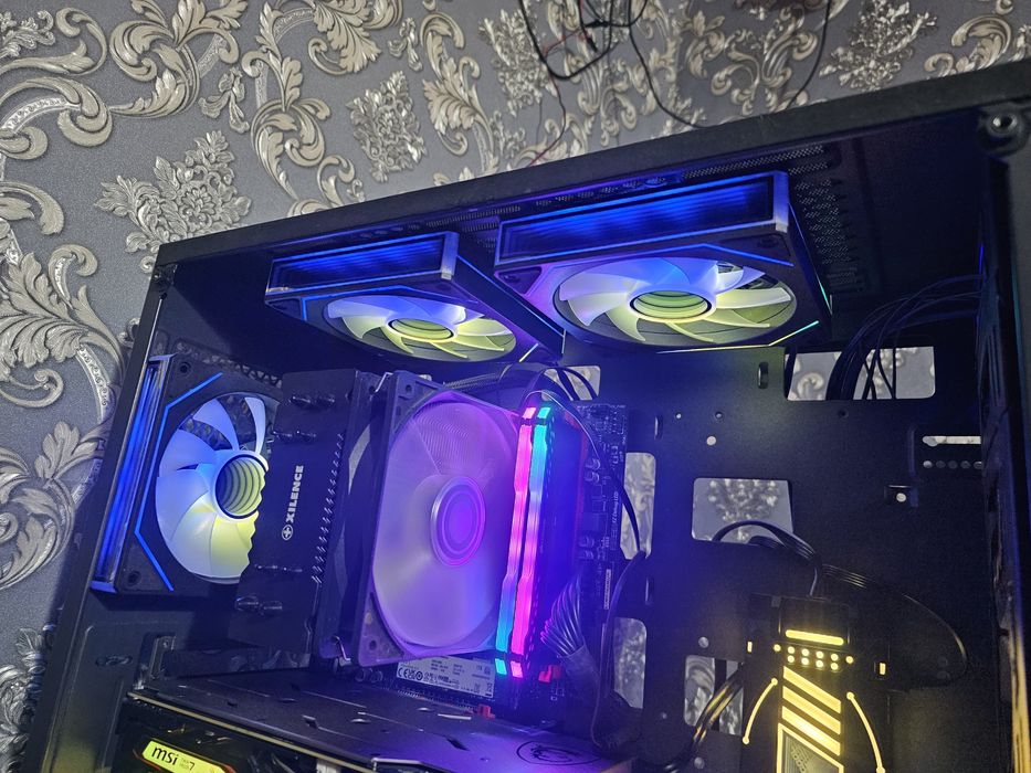 Продам кулера аргб