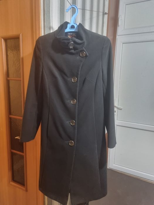 Пальто весеннее 48
