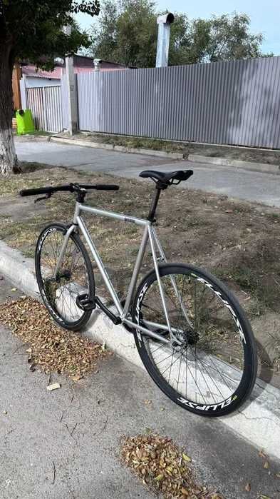 Велосипед bearbike prague 4.0