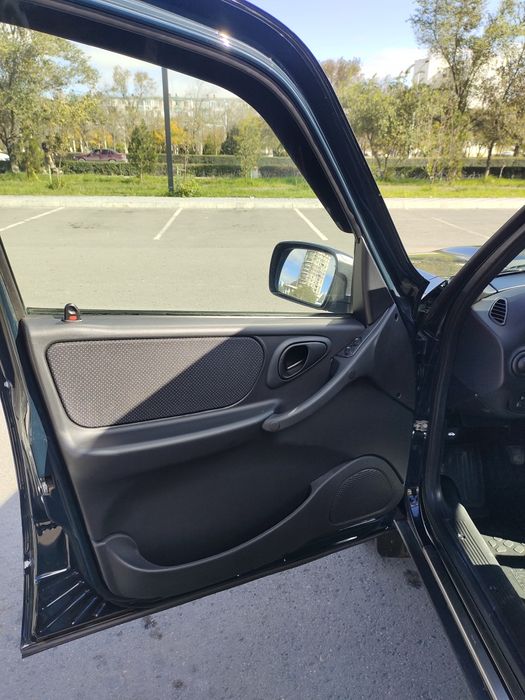 Продам Нива Травелл