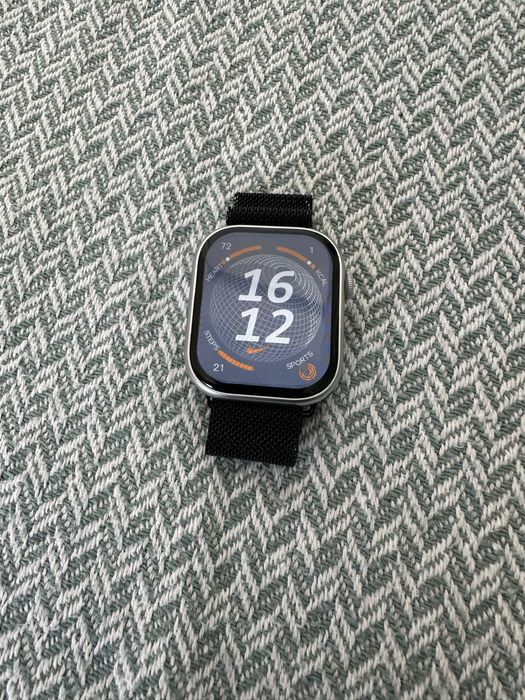 Apple Watch 11 часы