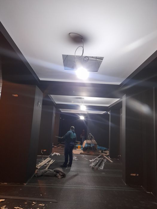 Echipă Amenajări Interioare: Seriozitate și Preț Corect