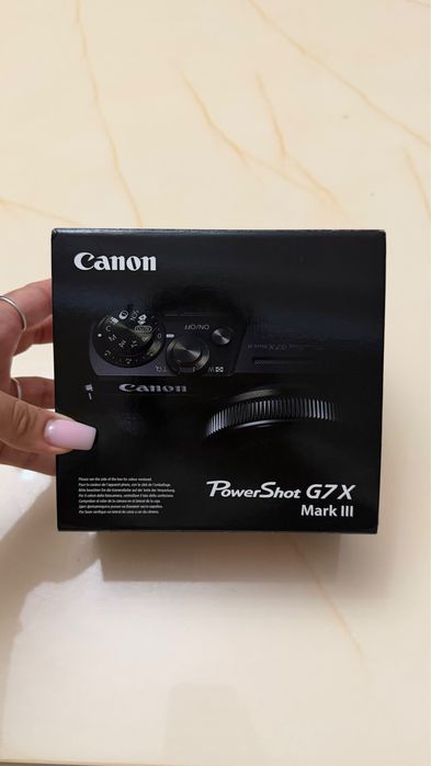 Canon G7 X Mark IV