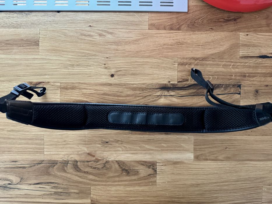 Curea camera/lentila Canon Professional Premium