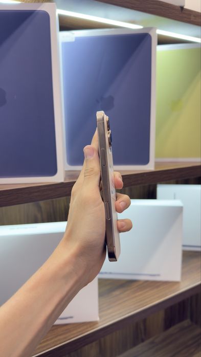 iphone 16 pro max naxtka