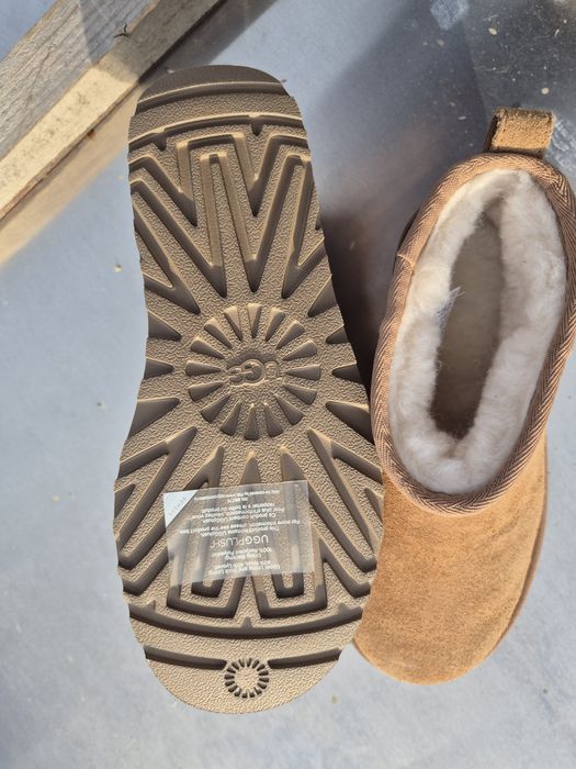 Ugg dama scurti nr 37