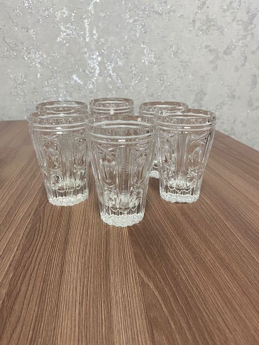 Продам стаканы хрустальные.