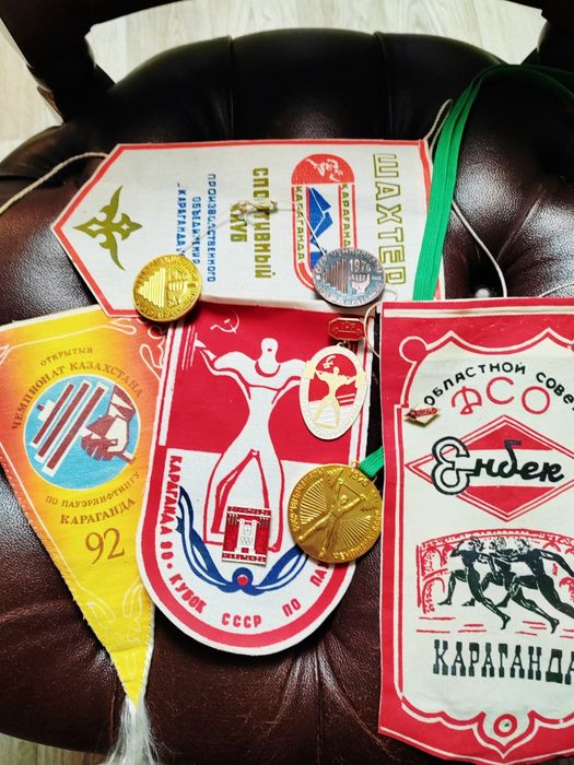 Значки в коллекцию СССР