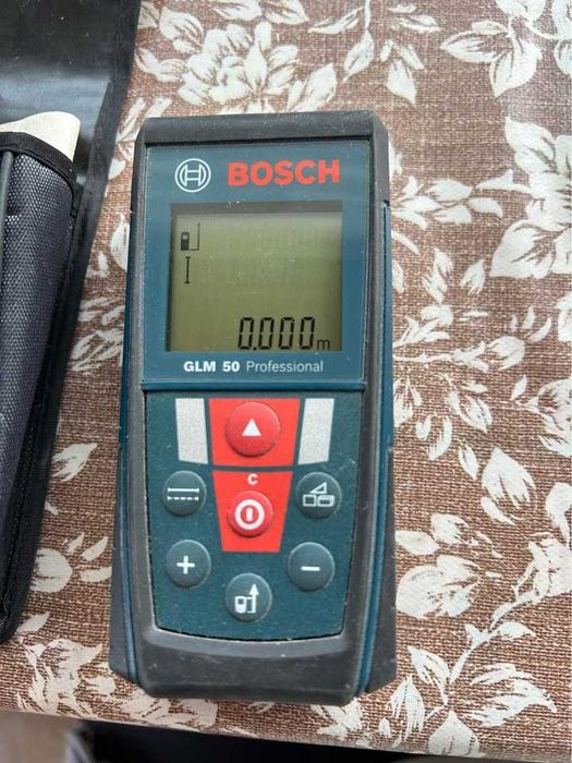 Telemetru BOSCH GLM50