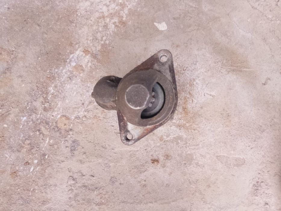 Продам стартер Daewoo Nexia