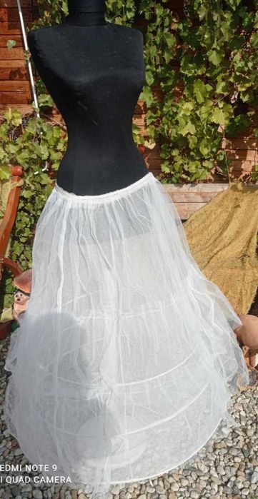 Rochie de mireasa +accesorii