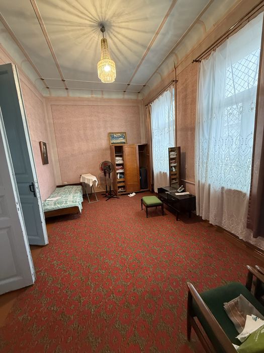 Центр луначарского ул Садаф 6 сот дом 160м2