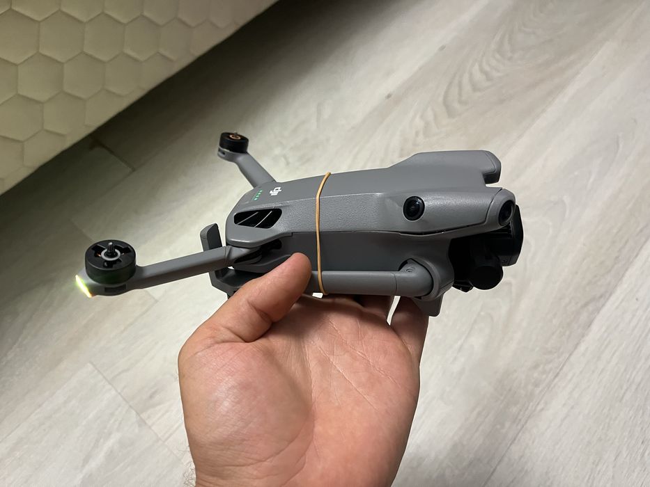 Drona dji mini 5 pro