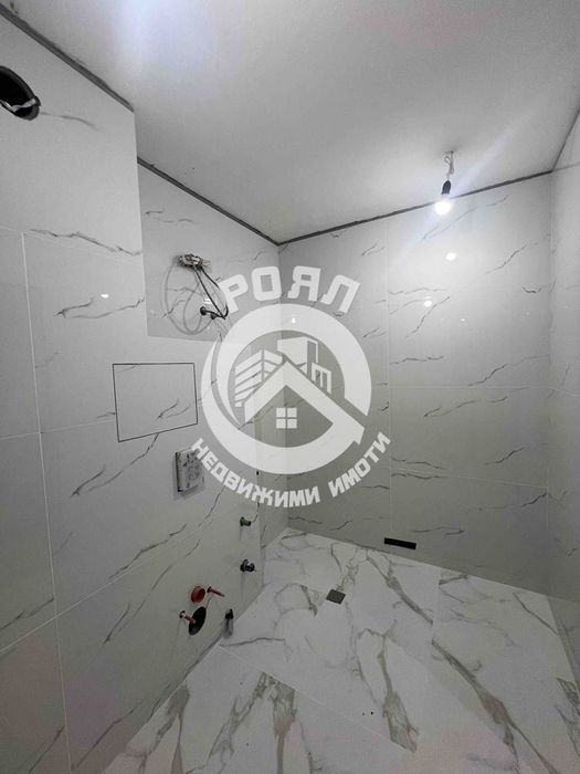 Продава се Двустаен апартамент в Пловдив, Център - 67 кв.м за 2508 €/кв.м - Снимка #3