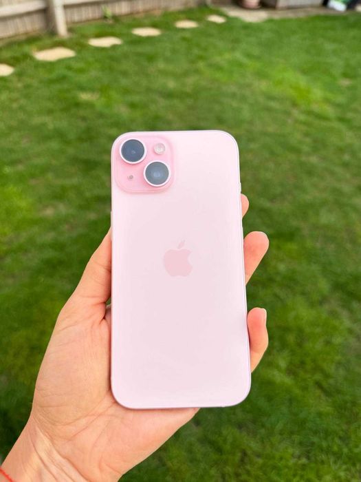 Apple Iphone 15 Pink