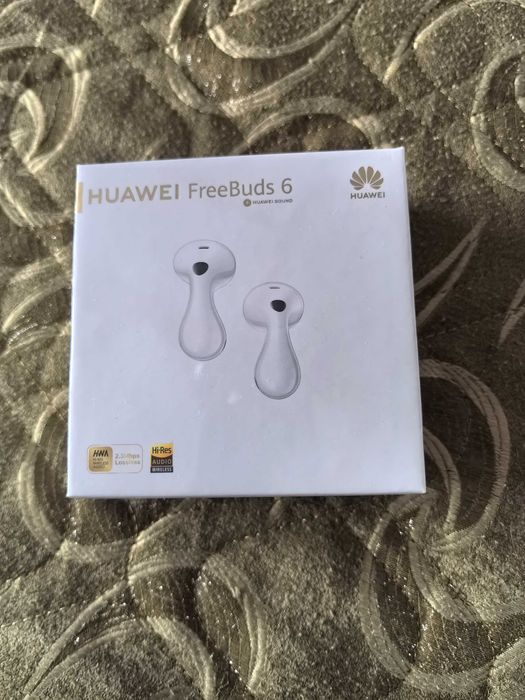 Чисто нови неотваряни не използвани слушалки