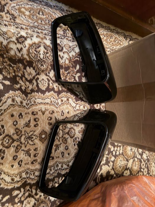 Капаци за огледала + мигачи Mercedes W176 W246 W212 W221