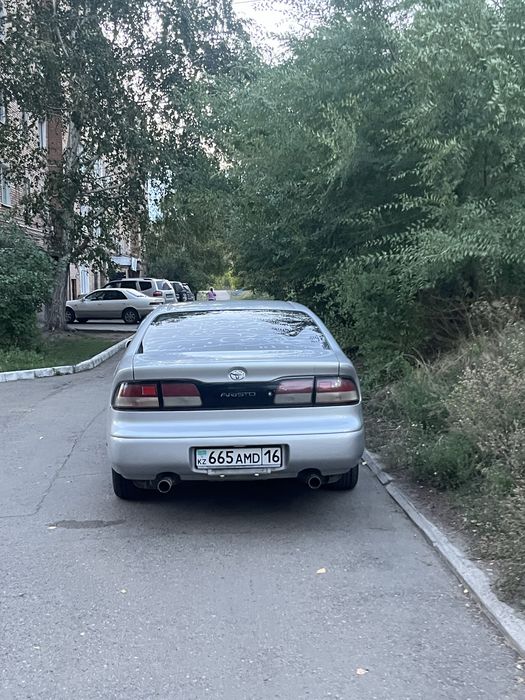 Продам Toyota aristo