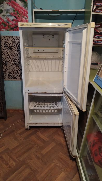 Холодильник POZIS сатылады