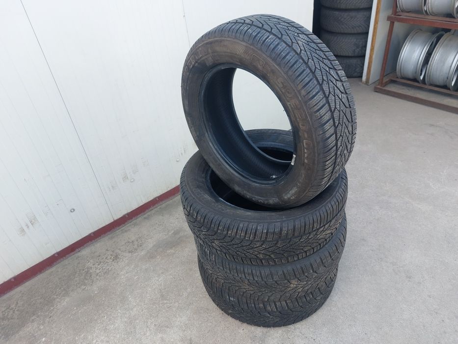 100 lei bucata! Set anvelope M+S/IARNA 205 60 16 Semperit