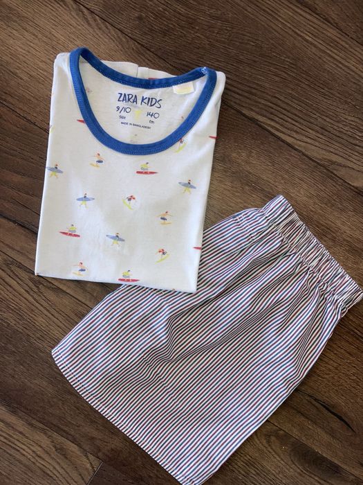 Летни комплекти за 9-10 год, отлични!