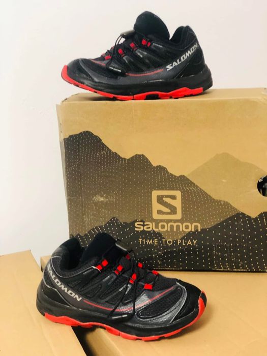 Bocanci baiat SALOMONmarimea 30-31,inter19,5cm,GORETEX,nu ghete pielr