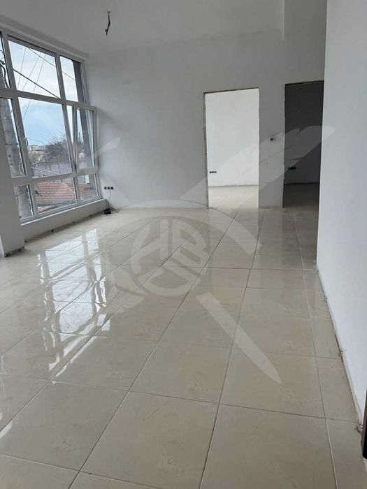 Продава се Тристаен апартамент в Варна, Христо Ботев - 93 кв.м за 878 €/кв.м - Снимка #4