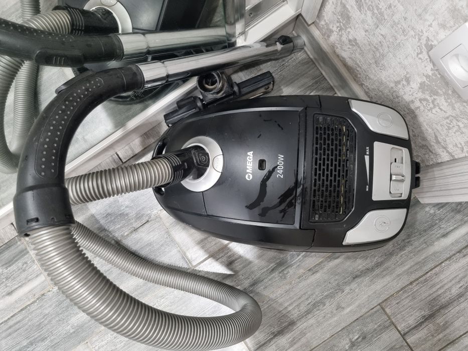 Мощный пылесос Mega 2490 w