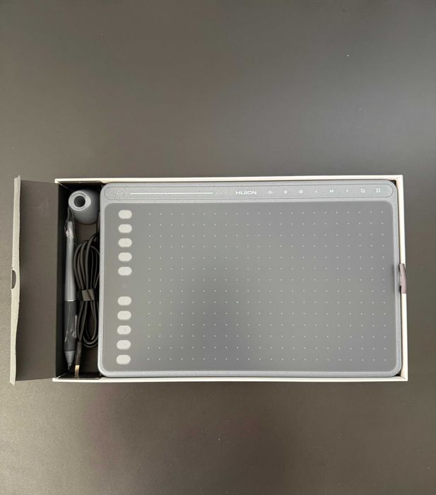 Графичен таблет Huion HS611, 10x6”, 8192 нива – Чисто нов