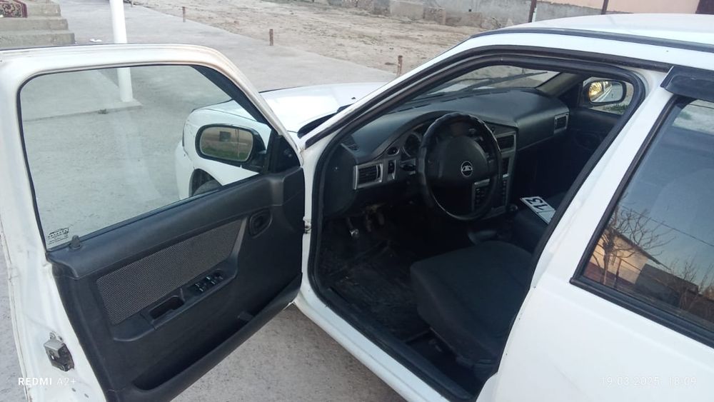 Автомобиль продается