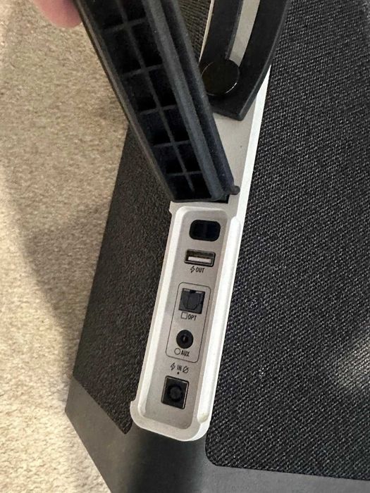 Ultimate Ears HYPERBOOM Bluetooth speaker