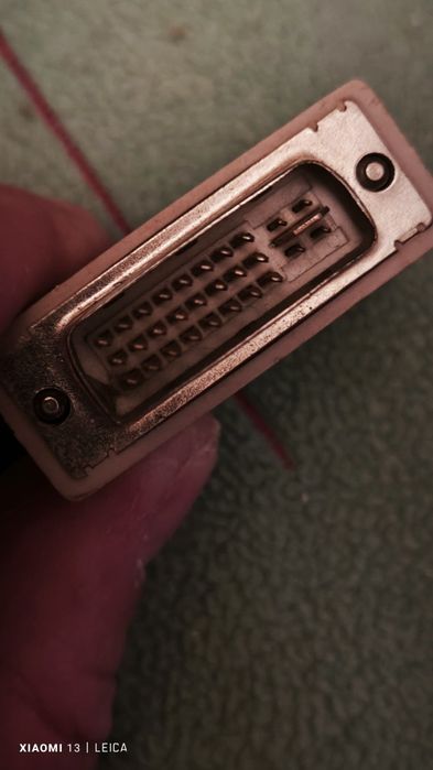 Продам Два Процессора на LGA-1366