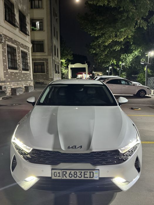 Kia k5 2022 pozitsa 3 sotiladi