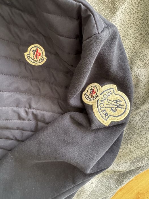 Moncler тънко яке