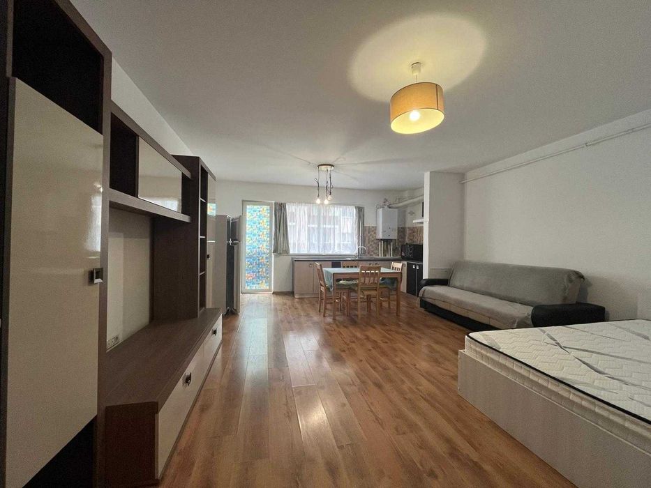 Garsoniera moderna complex Subcetate Sanpetru