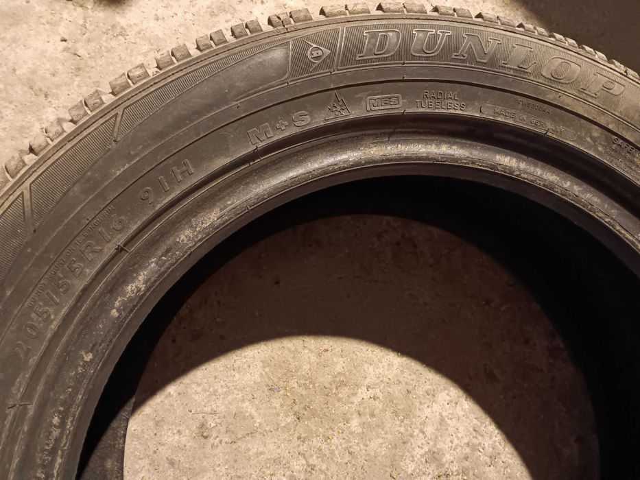 Vand roti / cauciucuri 205/55 R16- Golf 4 si 1 roata Matiz