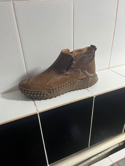 Продам мужскую обувь