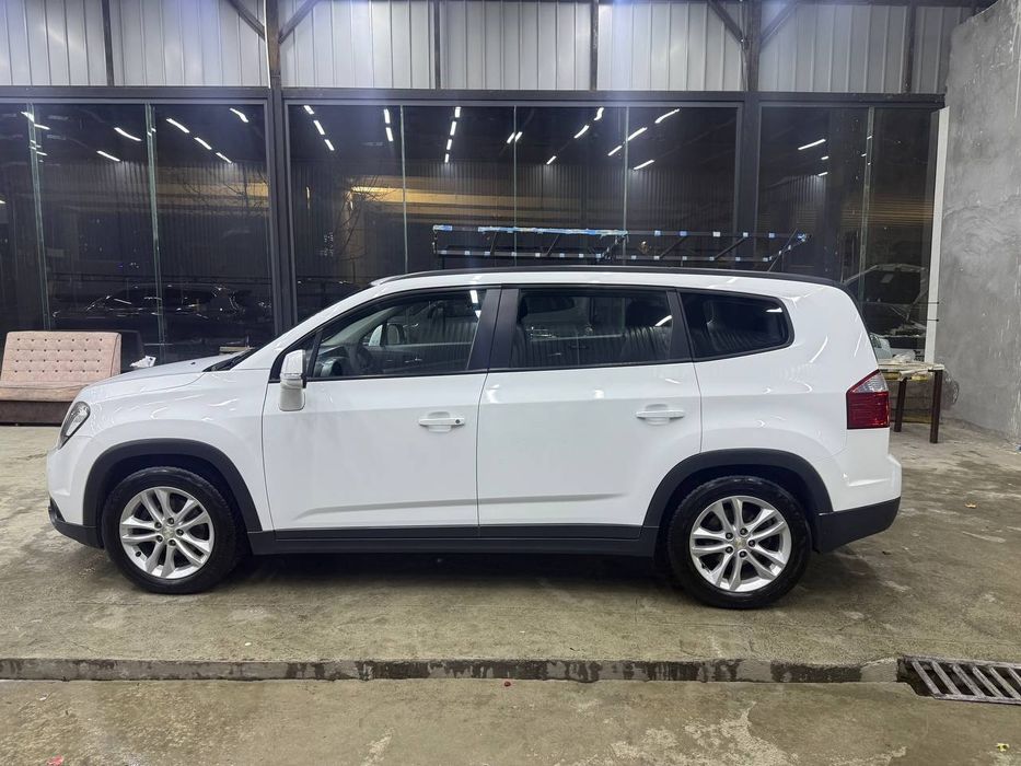 Продам Шевроле Орландо LT