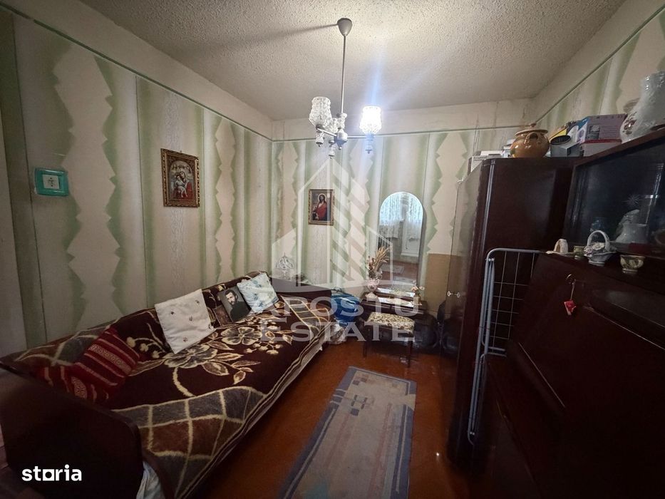 Apartament cu 3 camere de vânzare,etaj intermediar, Dacia,Timisoara