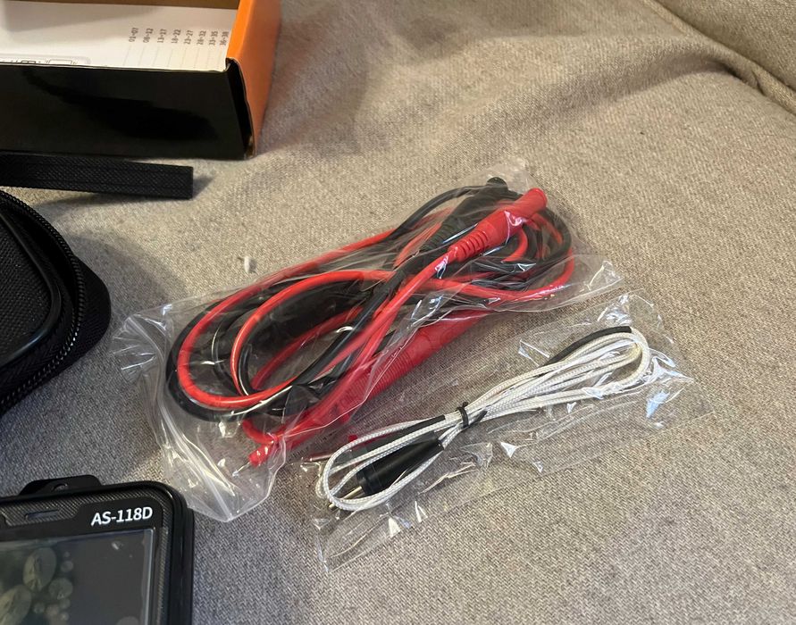 Multimetru digital Aicevoos AS-118D True RMS nou cu husa