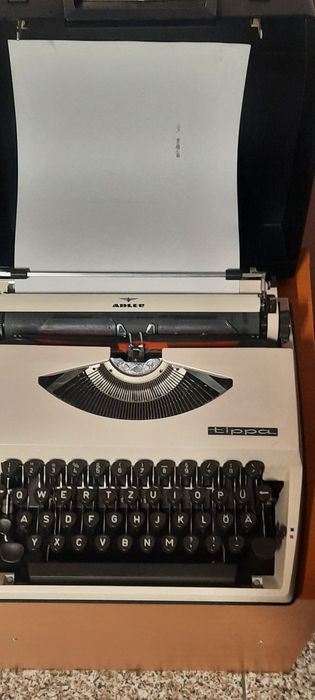 Mașină de scris Adler Tippa impecabilă