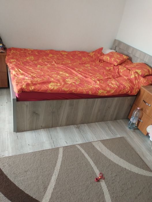 Vand pat cu lada de depozitare